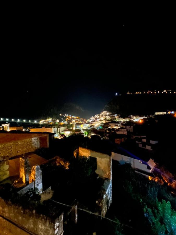 Guesthouse Bellavista Berat Exterior foto