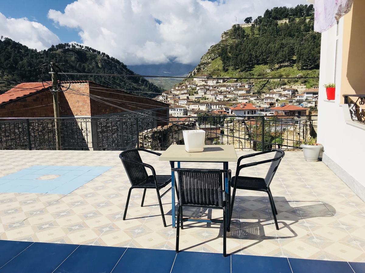 Guesthouse Bellavista Berat Exterior foto
