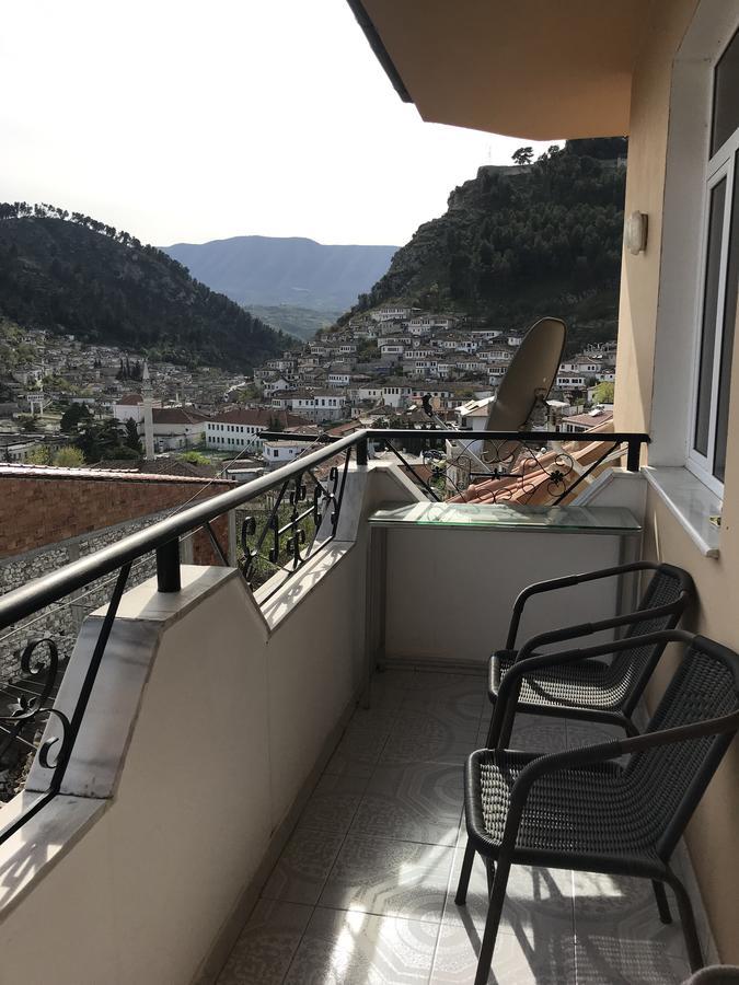 Guesthouse Bellavista Berat Exterior foto
