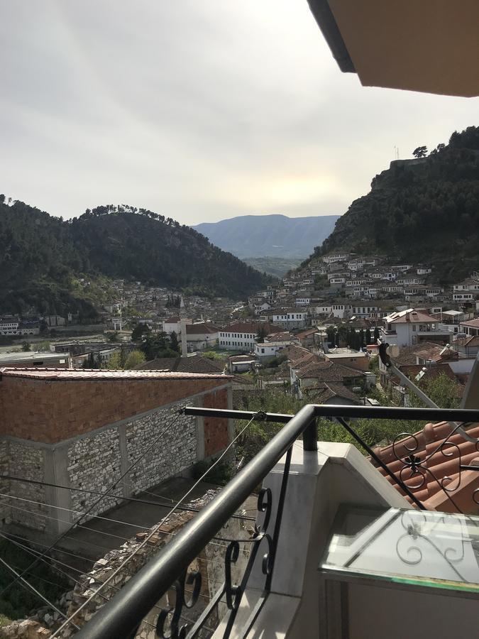 Guesthouse Bellavista Berat Exterior foto